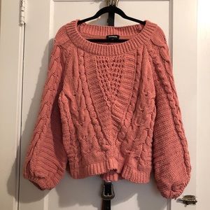 Size M Pink balloon sleeve sweater